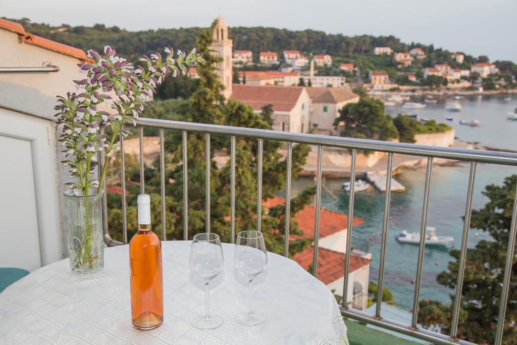 Apartment Lili Hvar Island Exterior photo